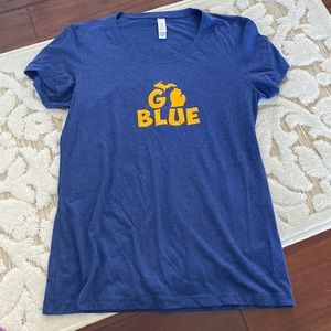 Go blue T-shirt size XL